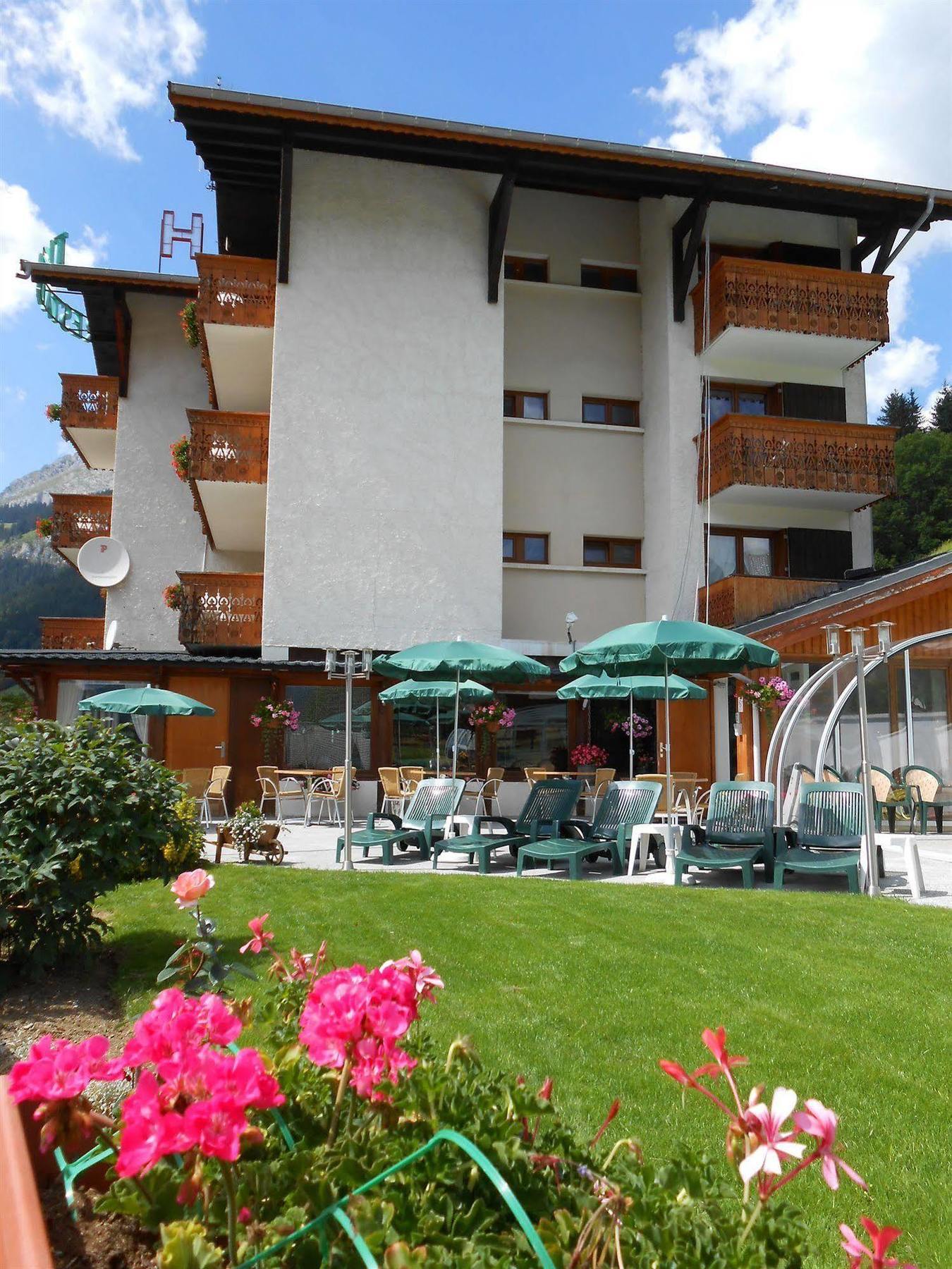 Le Chabi Hotel La Chapelle-d'Abondance Exterior photo